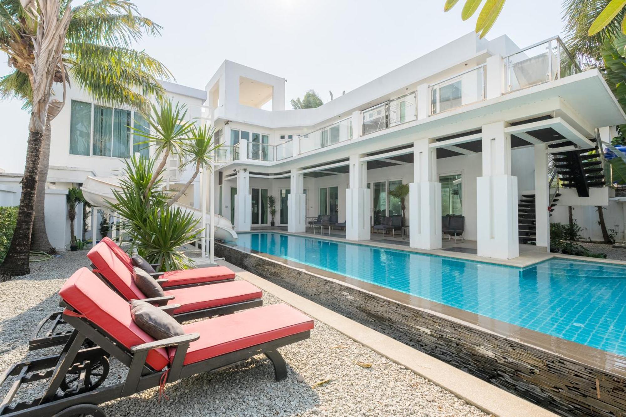Villas In Pattaya Jomtien Beach Exterior foto